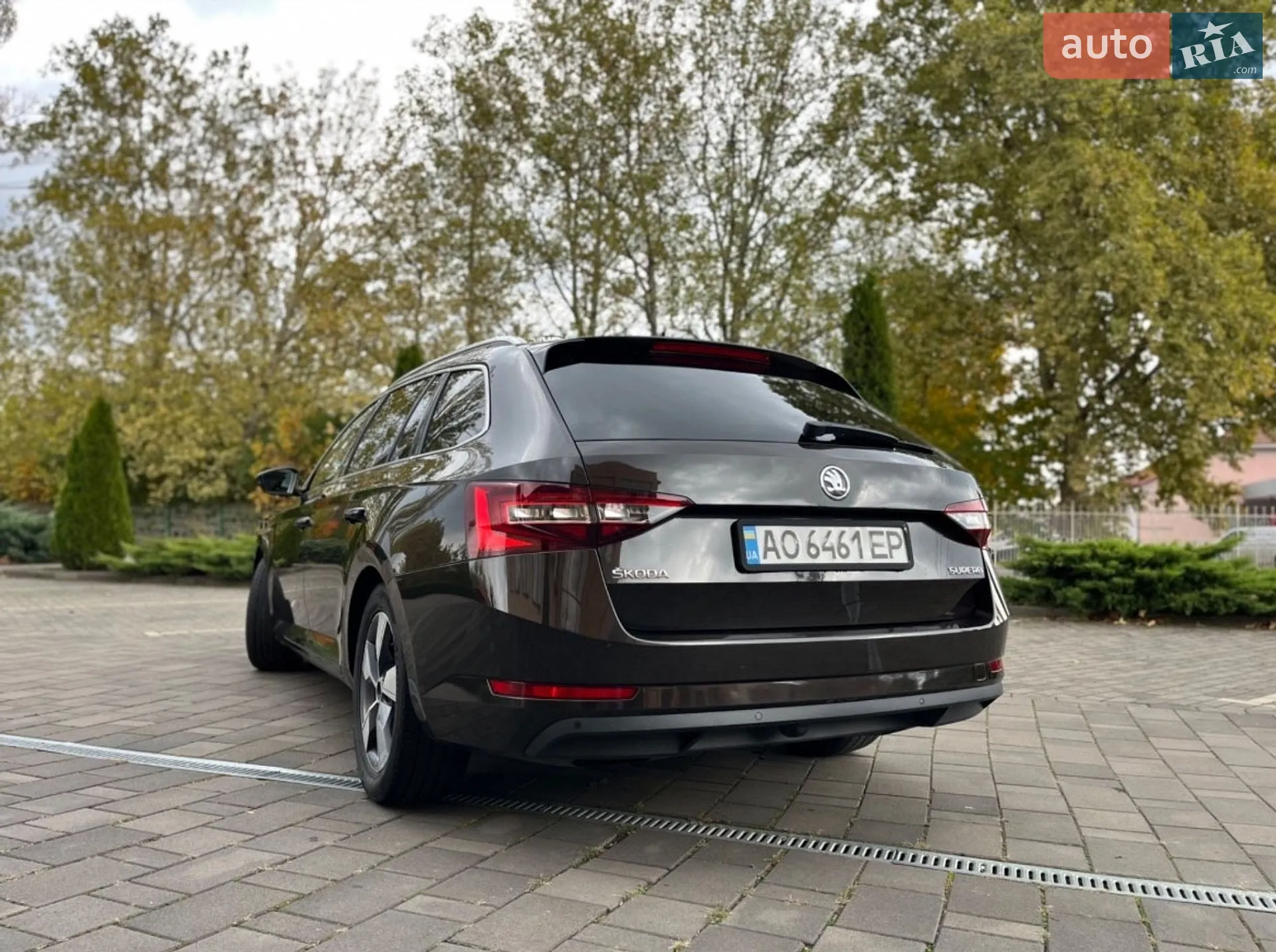 2016 Skoda Superb - мініатюра 3
