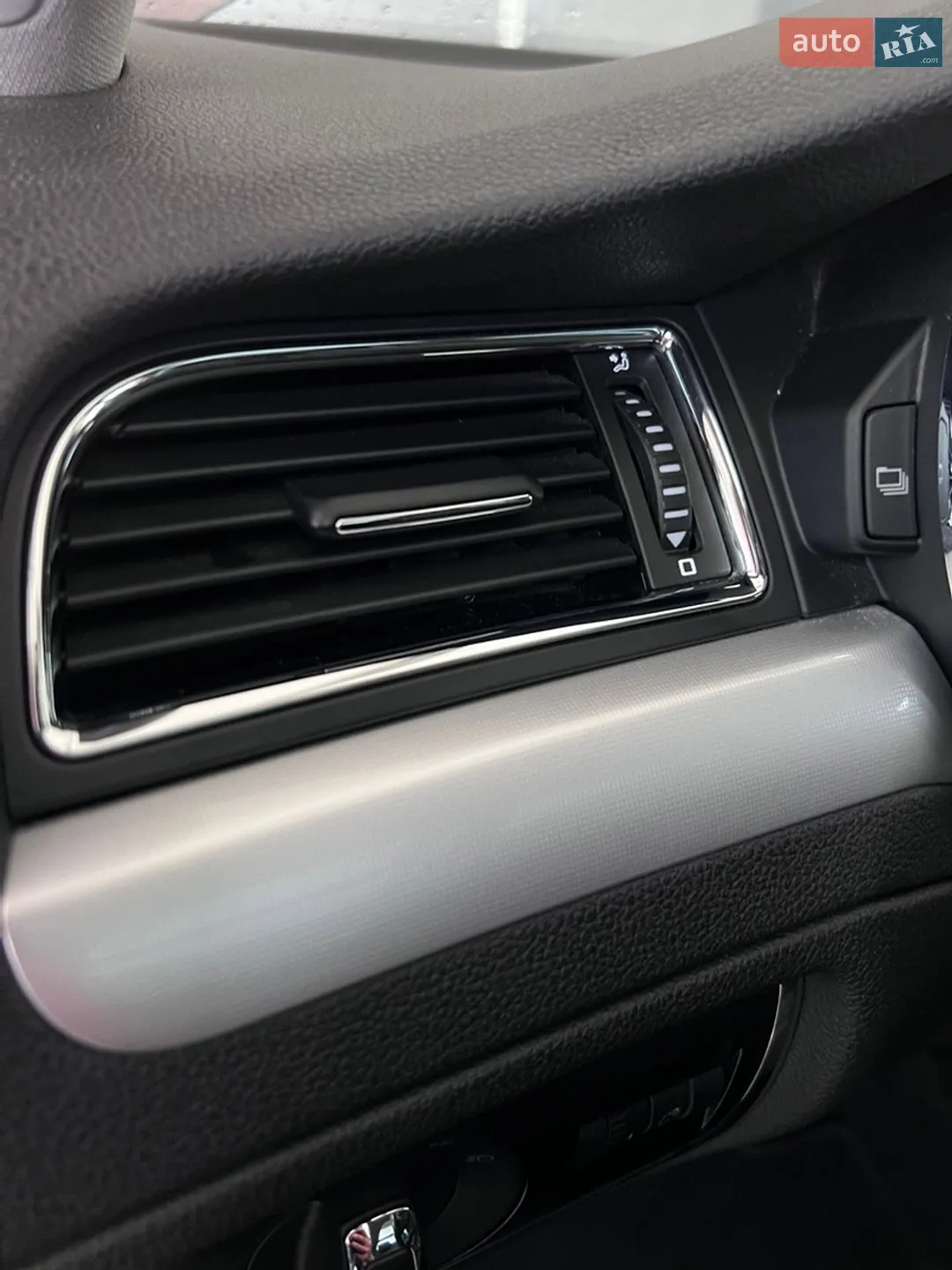 2011 Skoda Superb - мініатюра 82