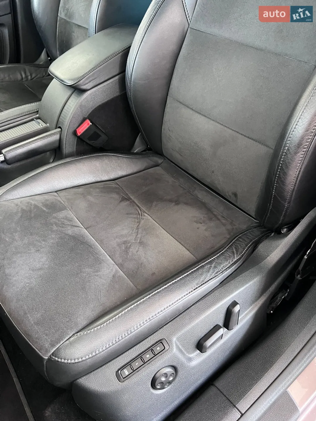 2011 Skoda Superb - мініатюра 42