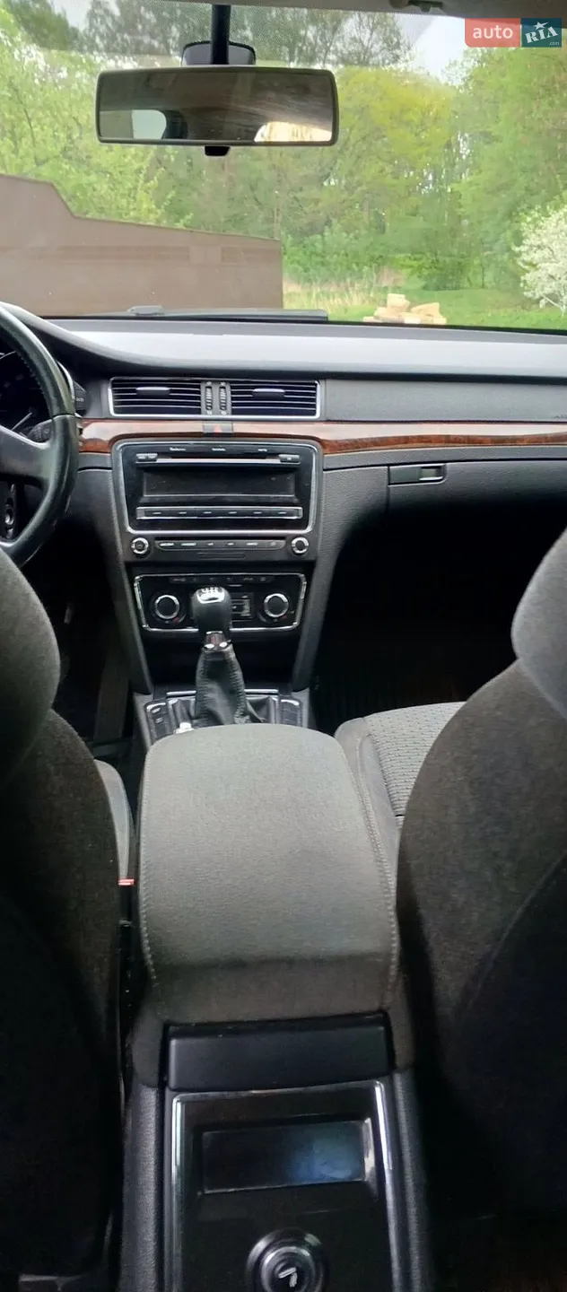 2013 Skoda Superb - мініатюра 10