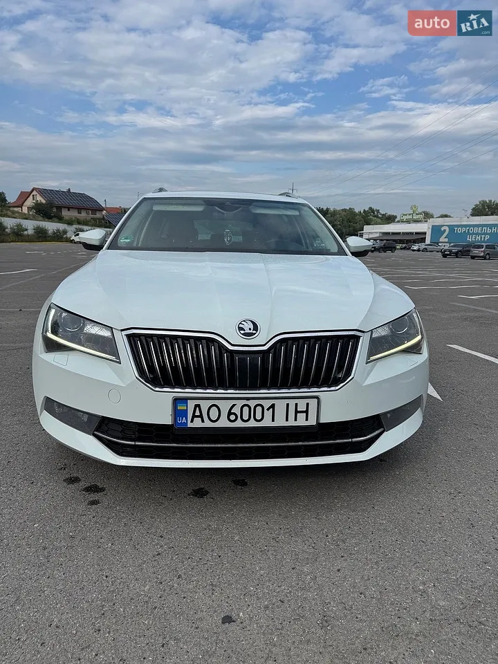 2017 Skoda Superb - мініатюра 29