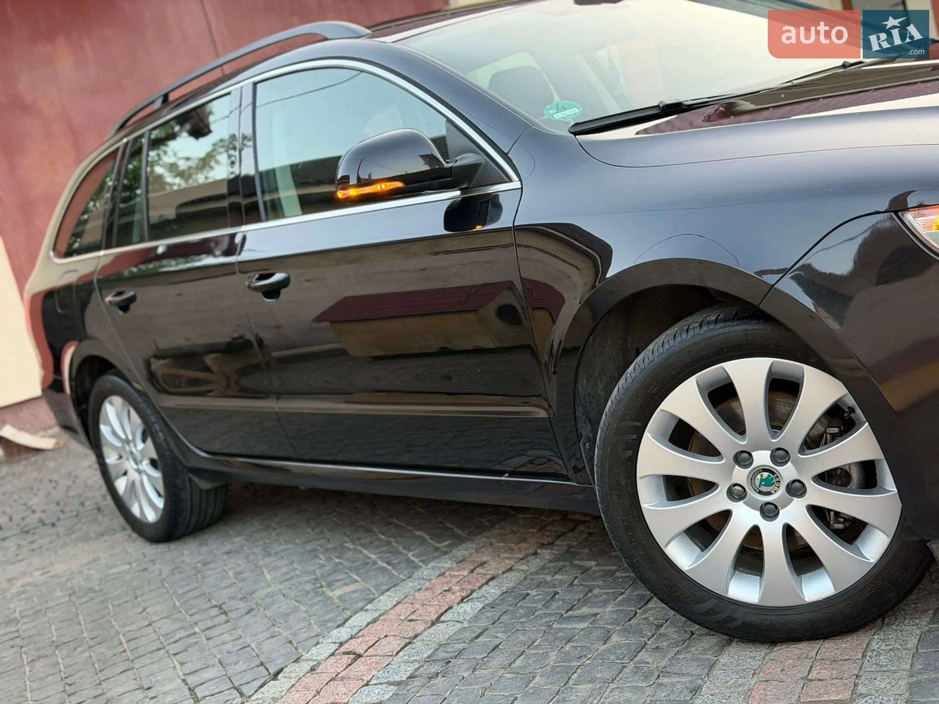 2013 Skoda Superb - мініатюра 3