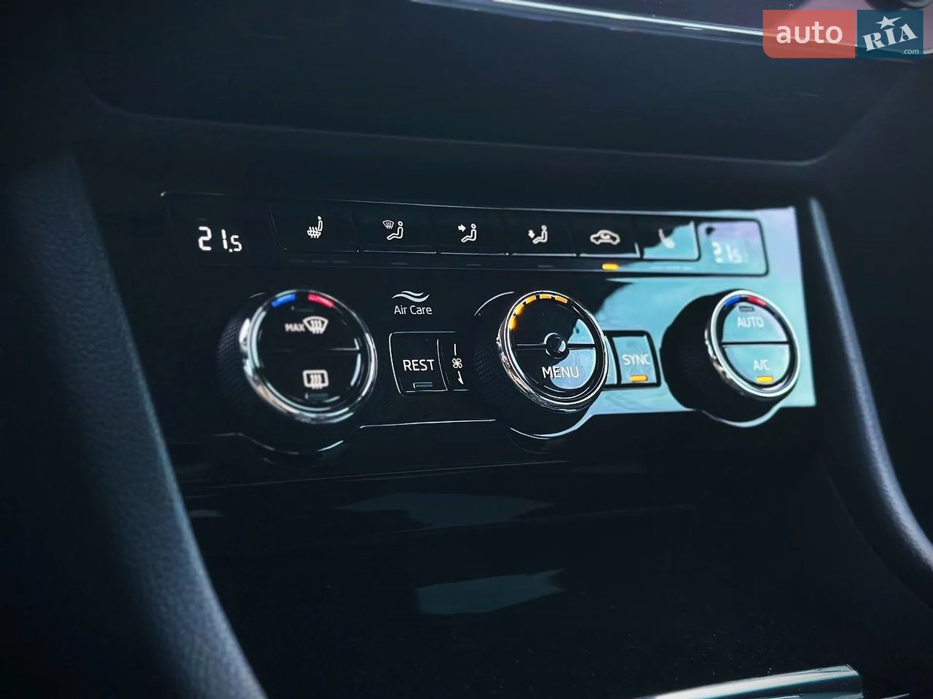 2019 Skoda Superb - мініатюра 29