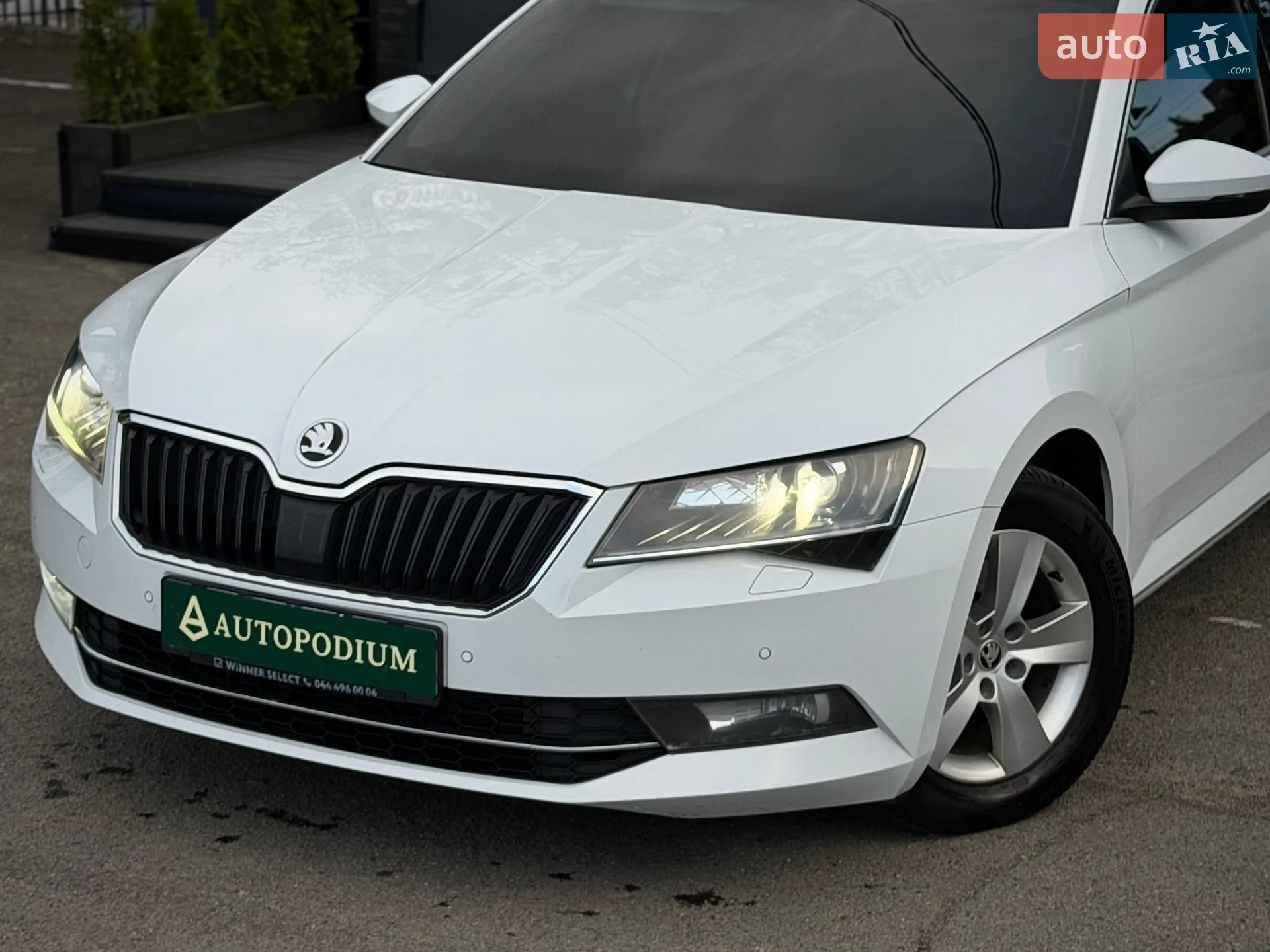 2019 Skoda Superb - мініатюра 9