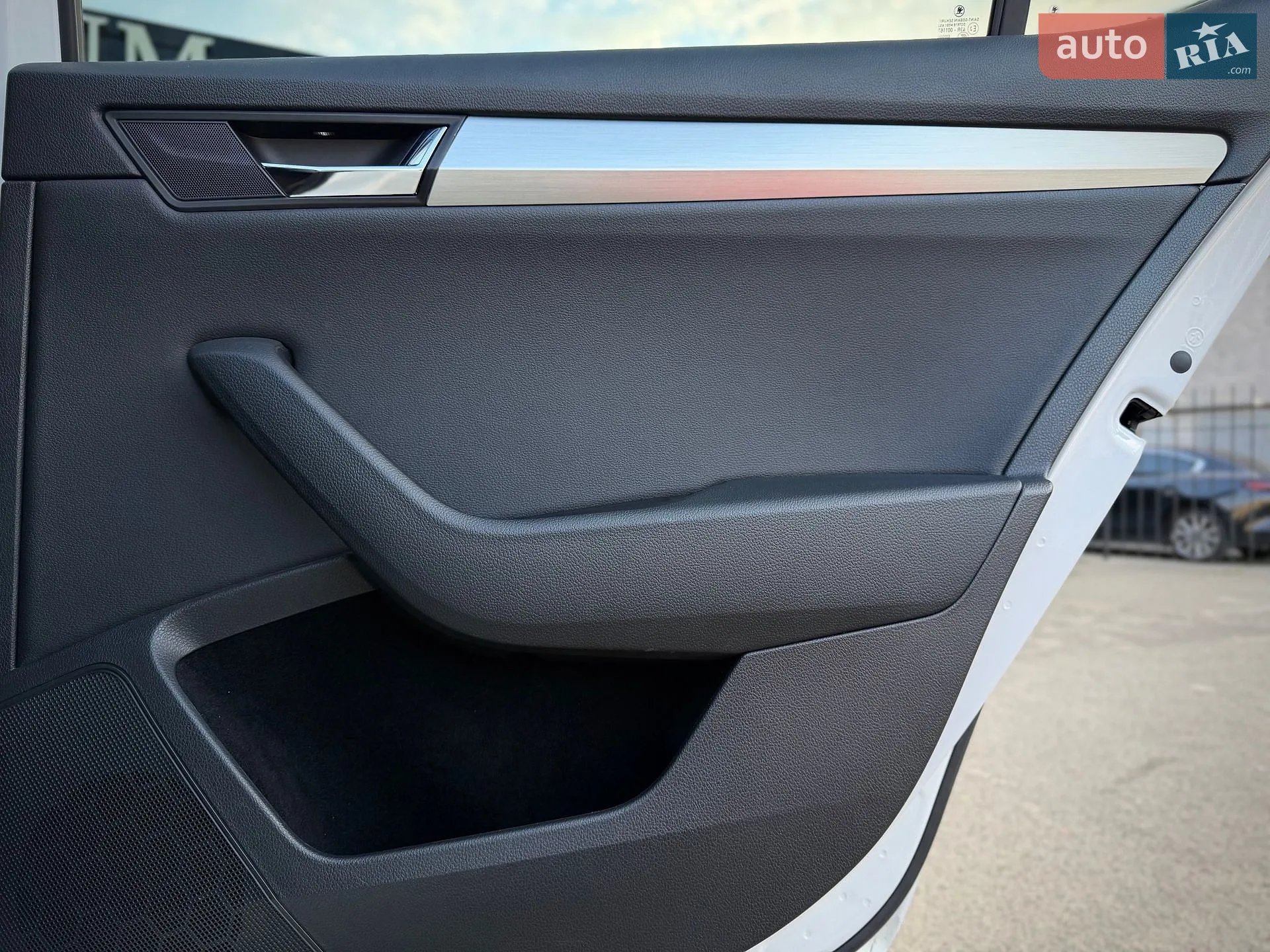 2019 Skoda Superb - мініатюра 39