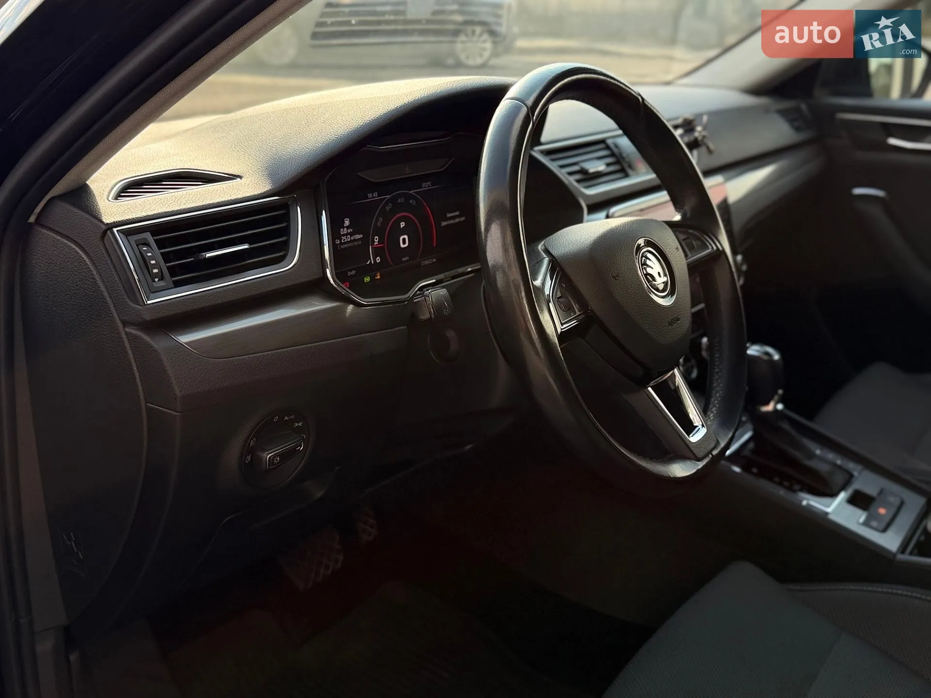2019 Skoda Superb - мініатюра 60