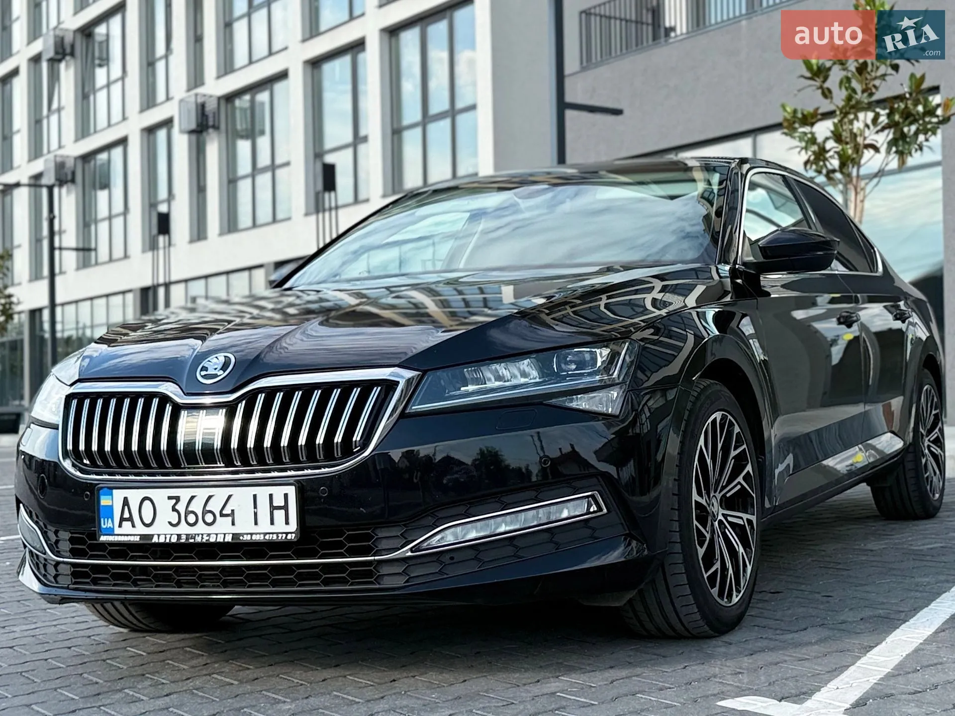 2019 Skoda Superb - мініатюра 10