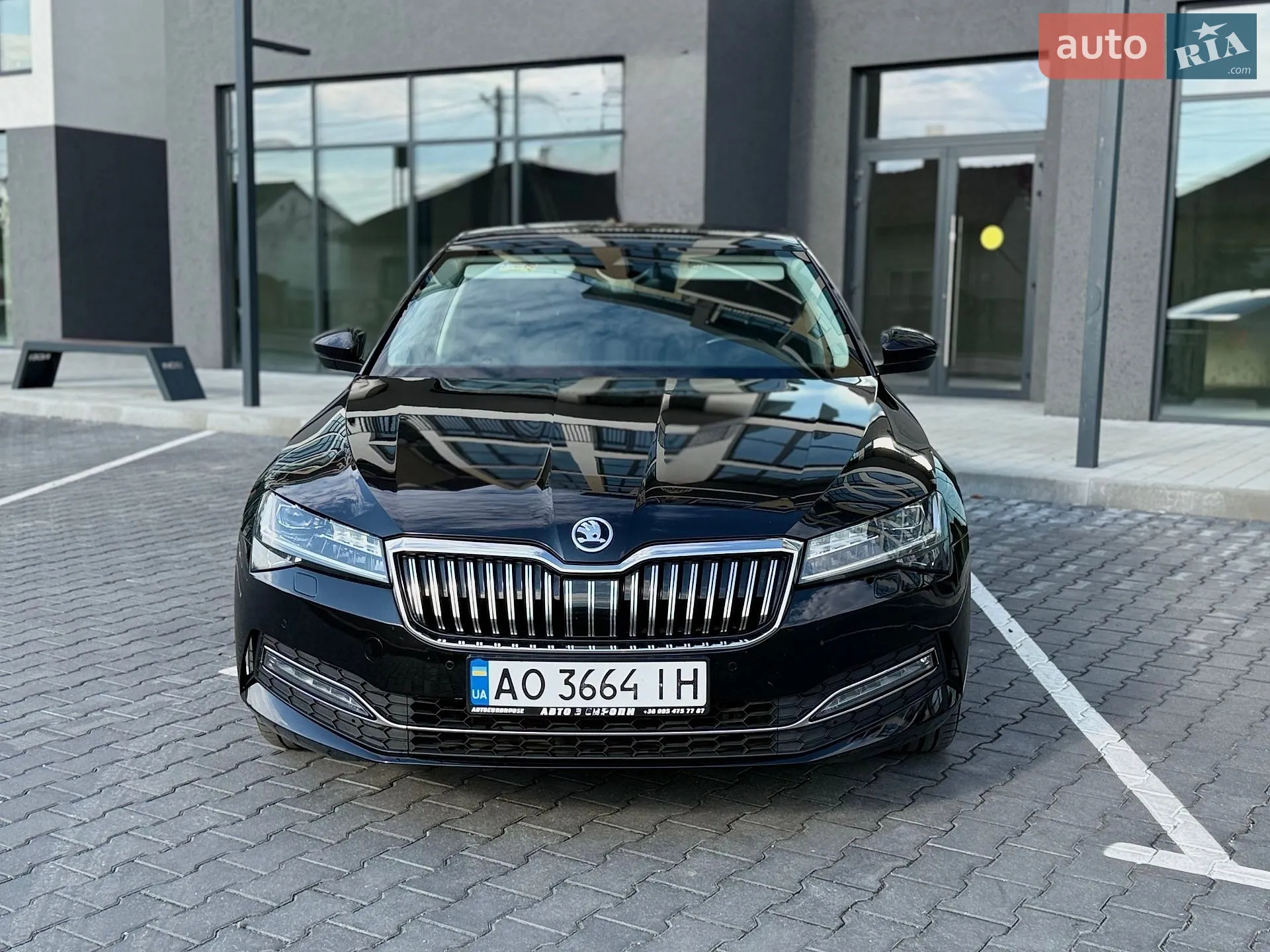 2019 Skoda Superb - мініатюра 8