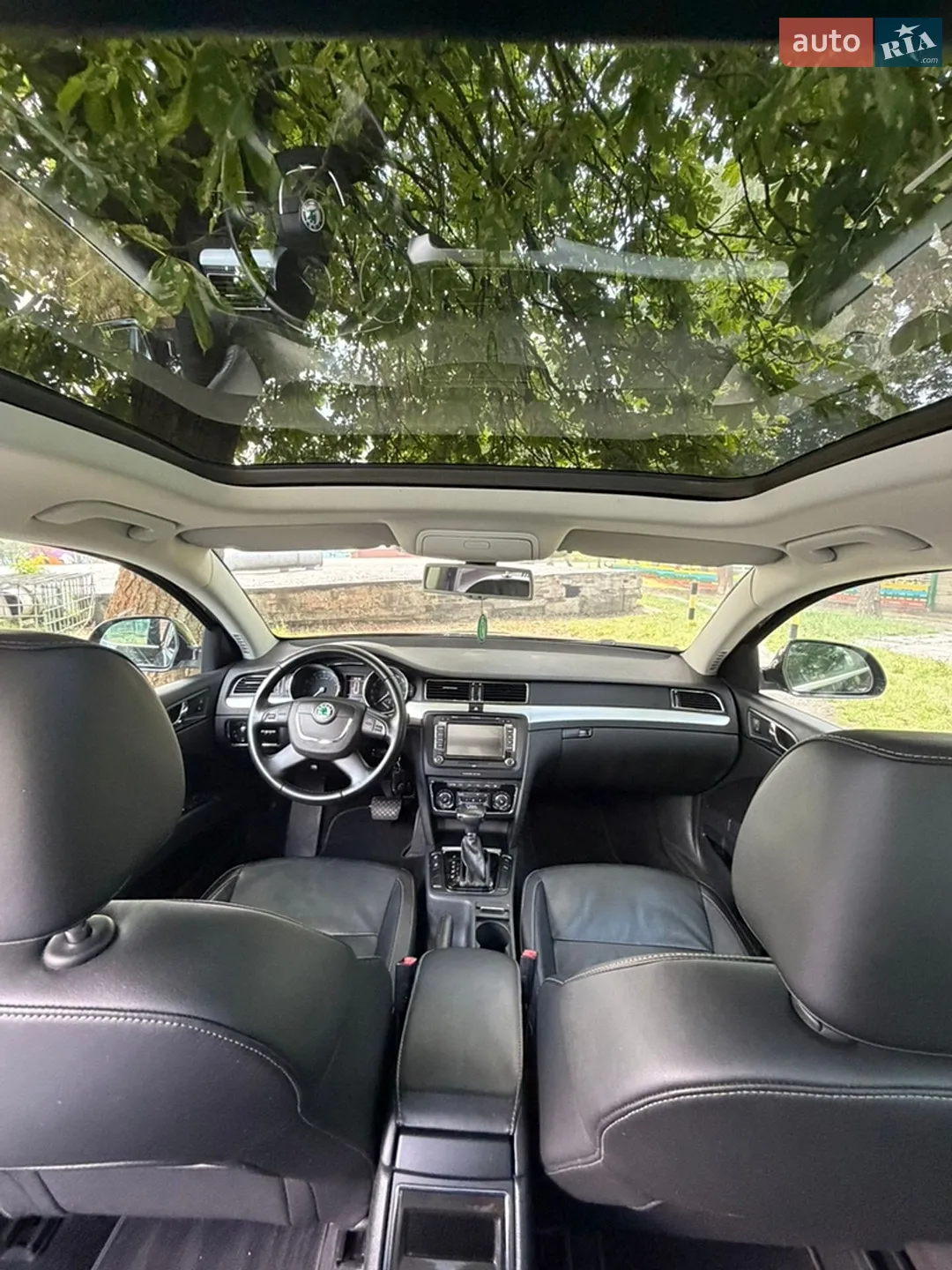 2011 Skoda Superb - мініатюра 4