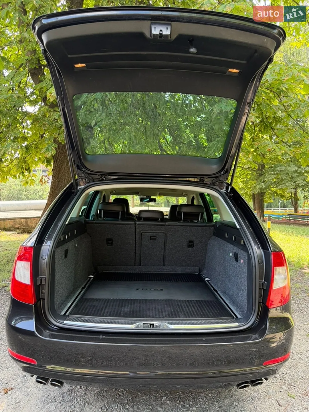 2011 Skoda Superb - мініатюра 45