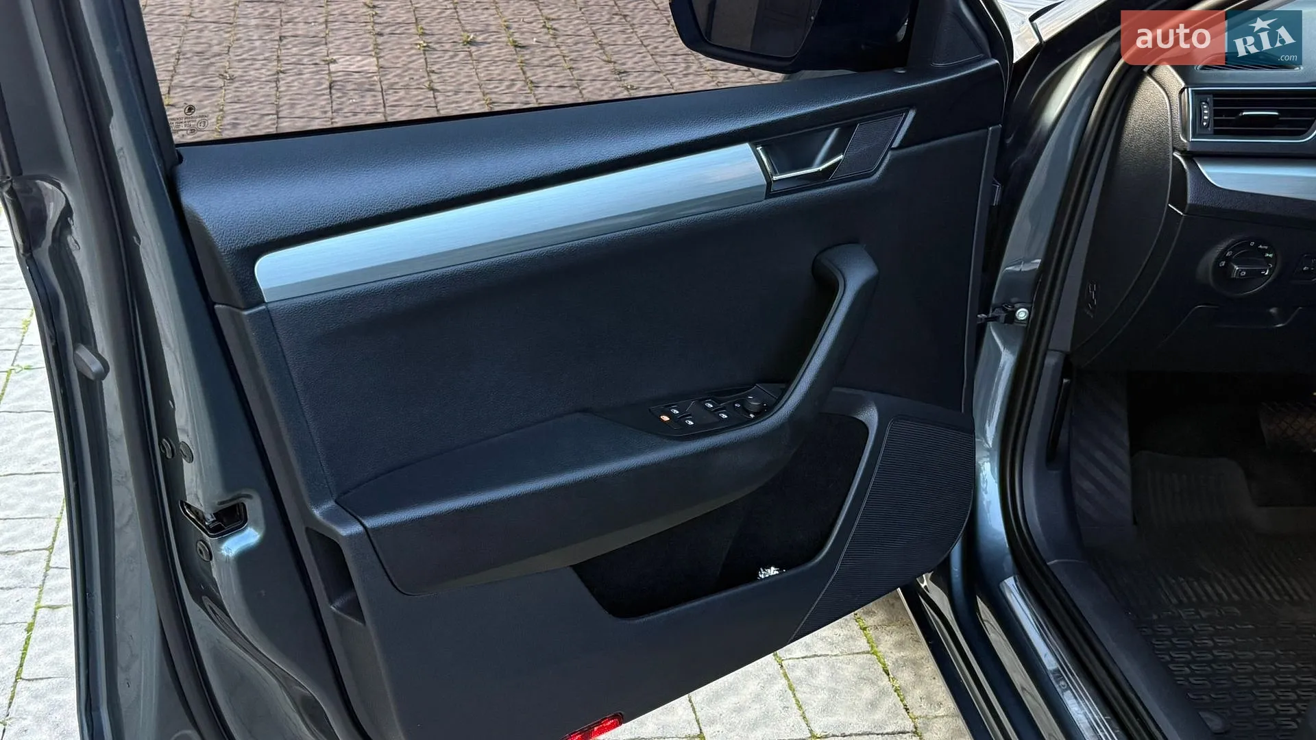 2015 Skoda Superb - мініатюра 30