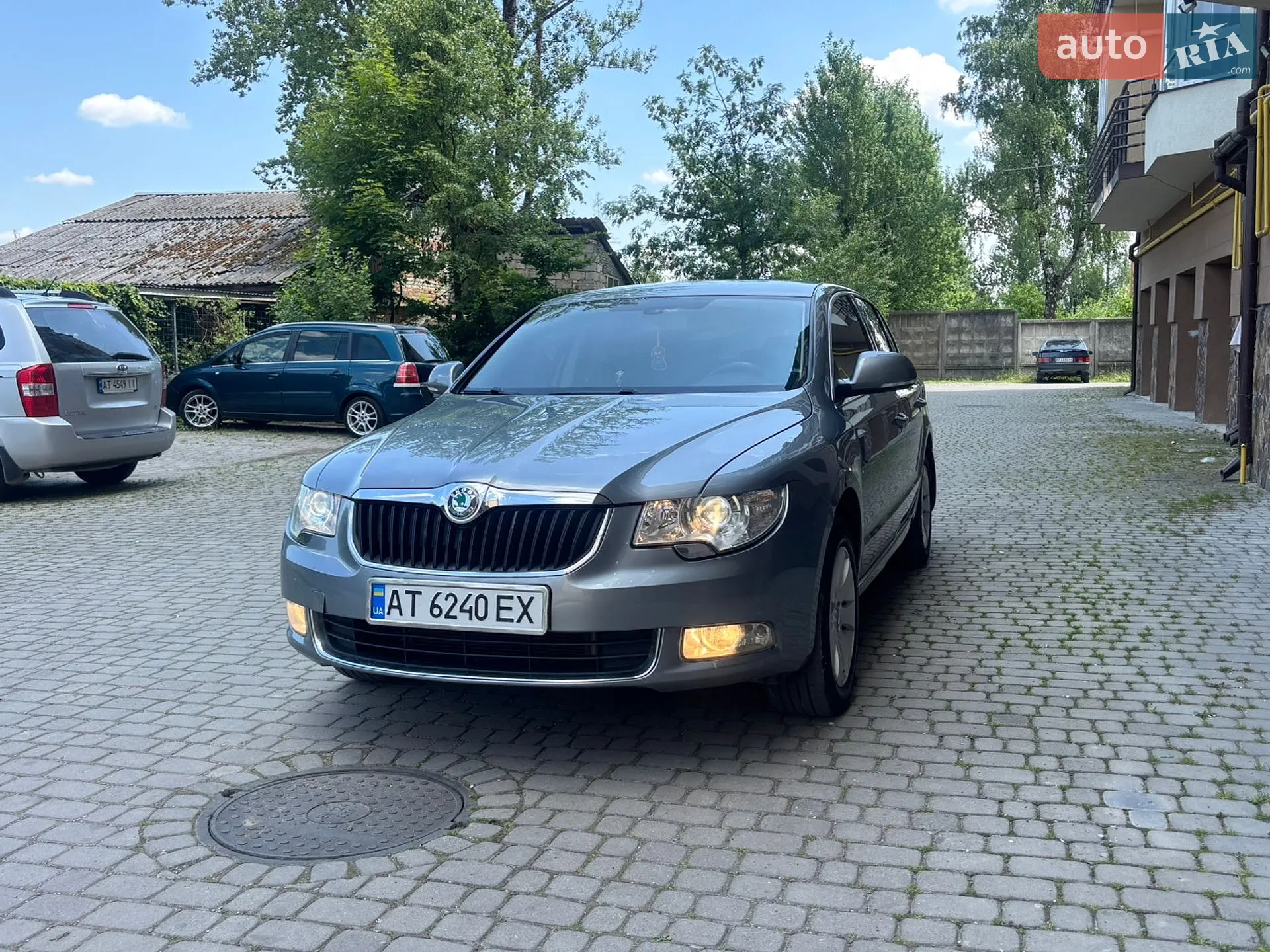 2012 Skoda Superb - мініатюра 4