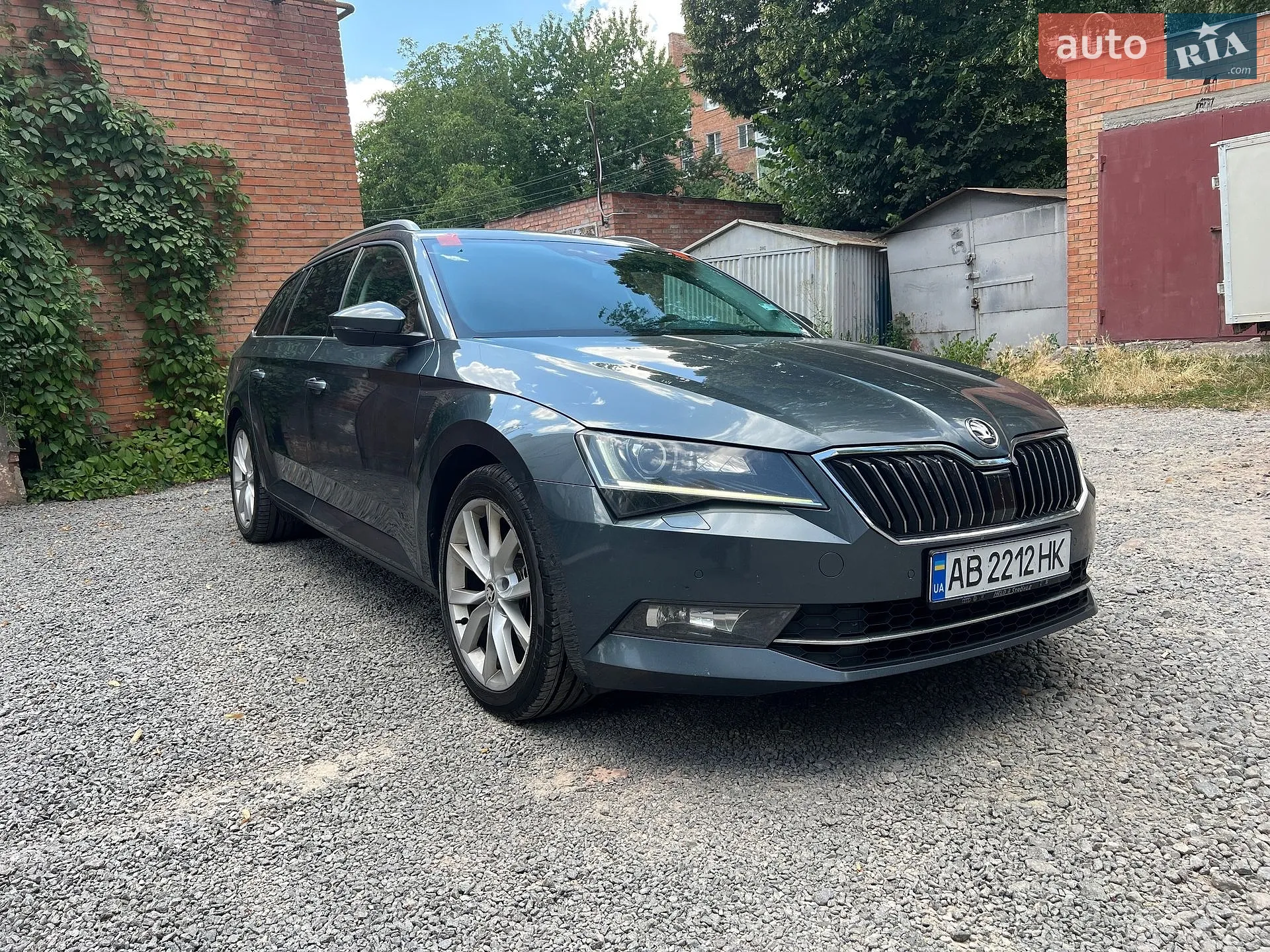 2018 Skoda Superb - мініатюра 10
