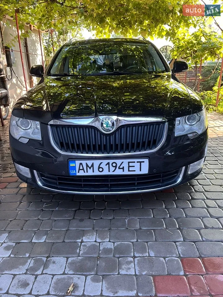 2013 Skoda Superb - мініатюра 28