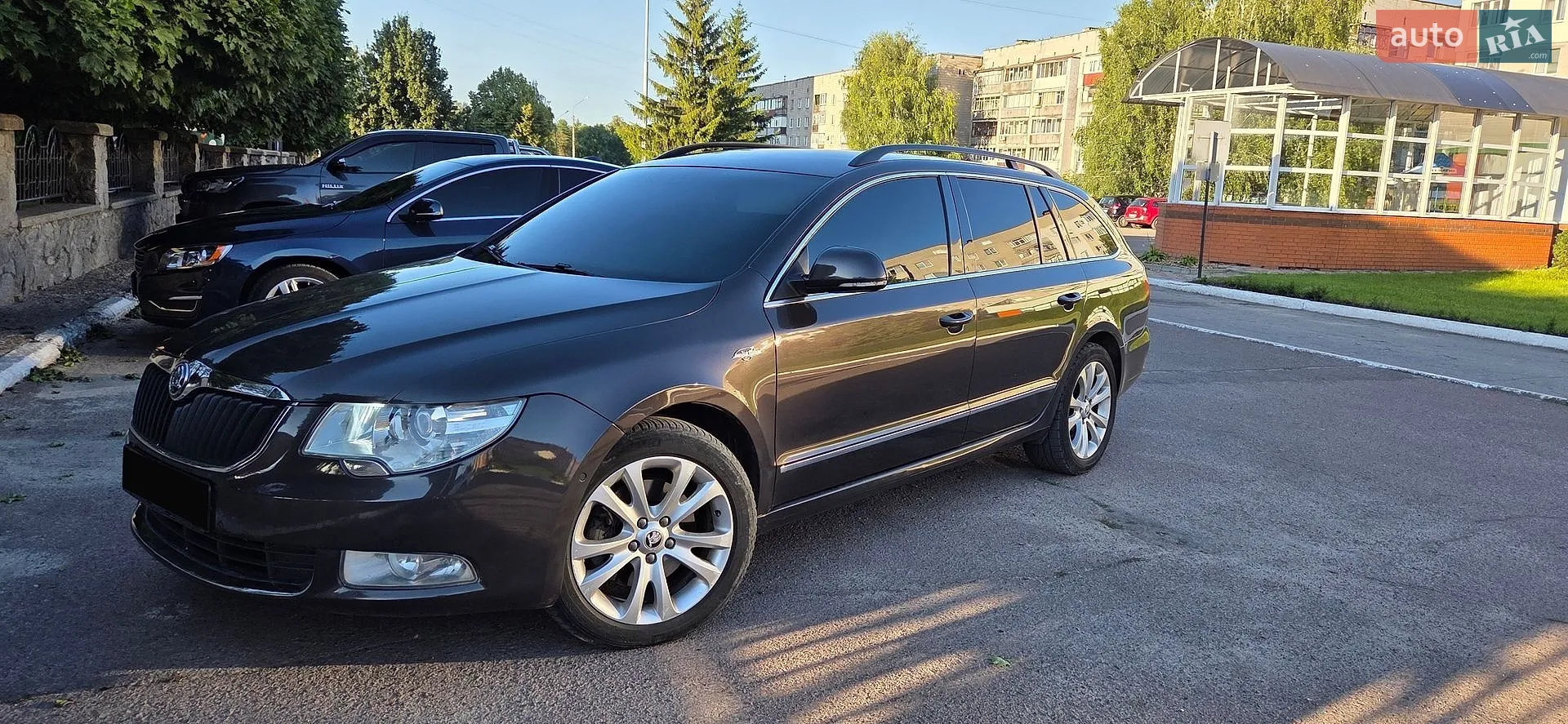 2011 Skoda Superb - мініатюра 4