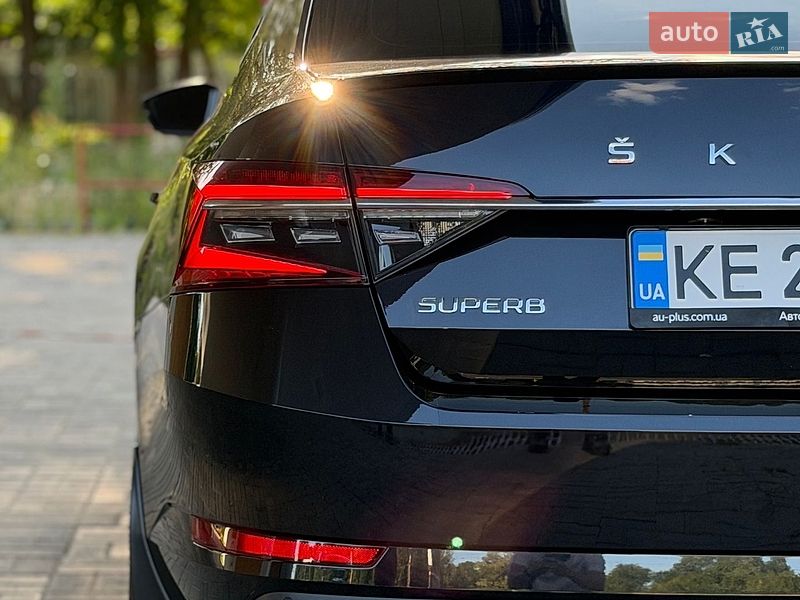 Лифтбек Skoda Superb 2021 в Днепре