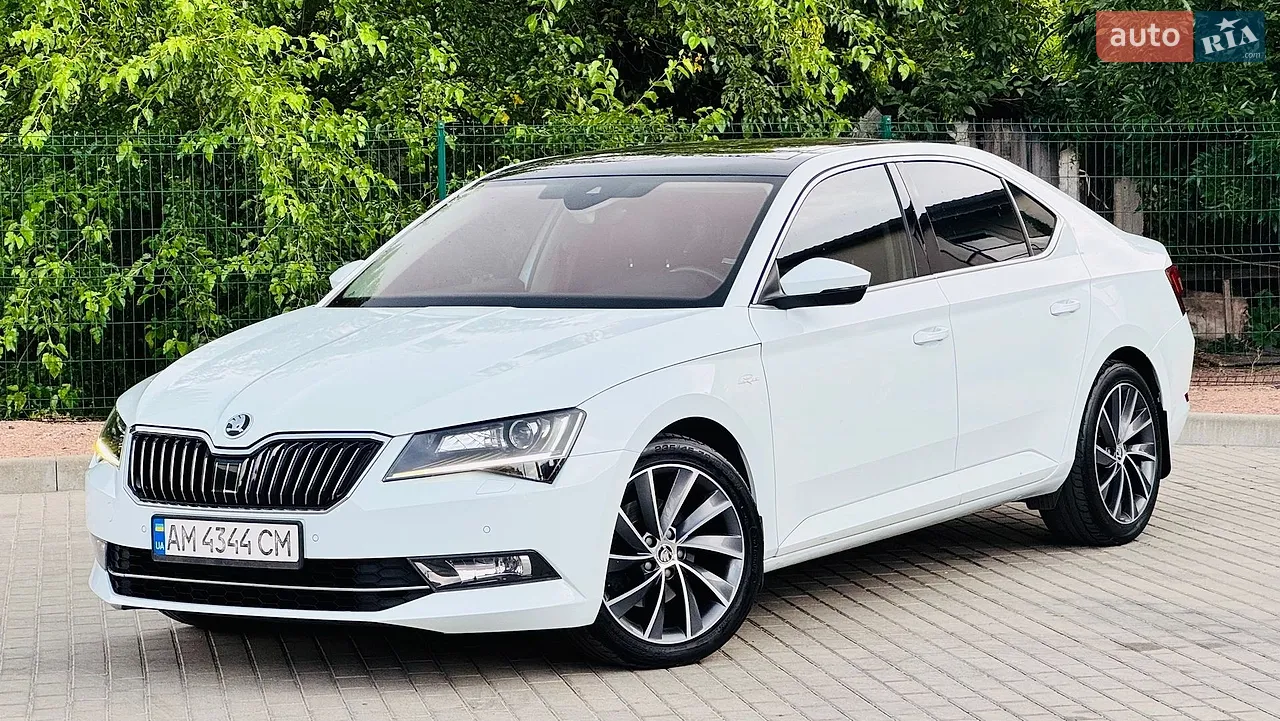 2017 Skoda Superb - мініатюра 19