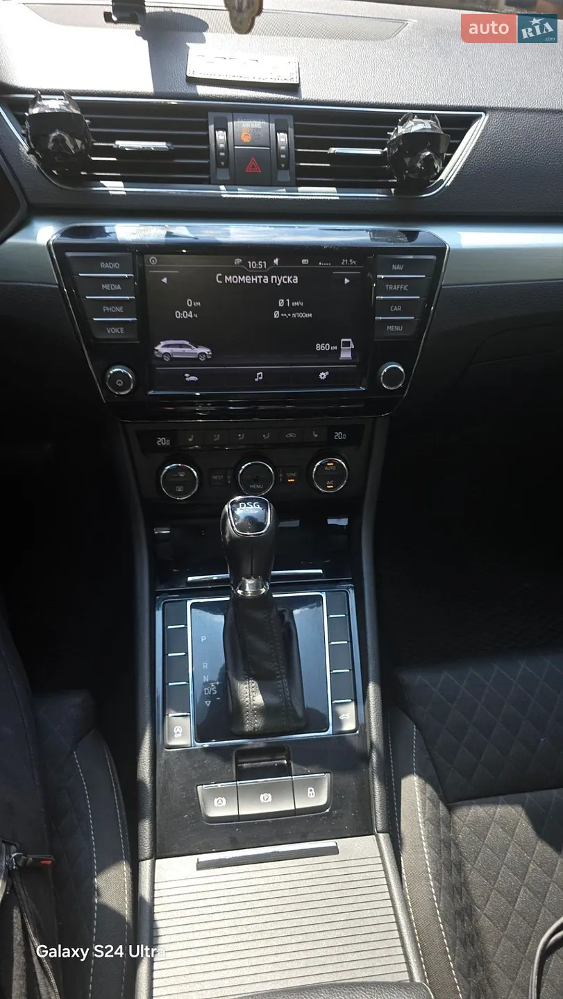 2016 Skoda Superb - мініатюра 12