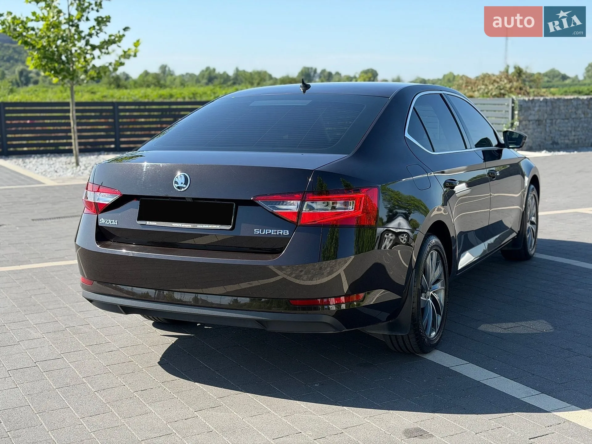 2017 Skoda Superb - мініатюра 12