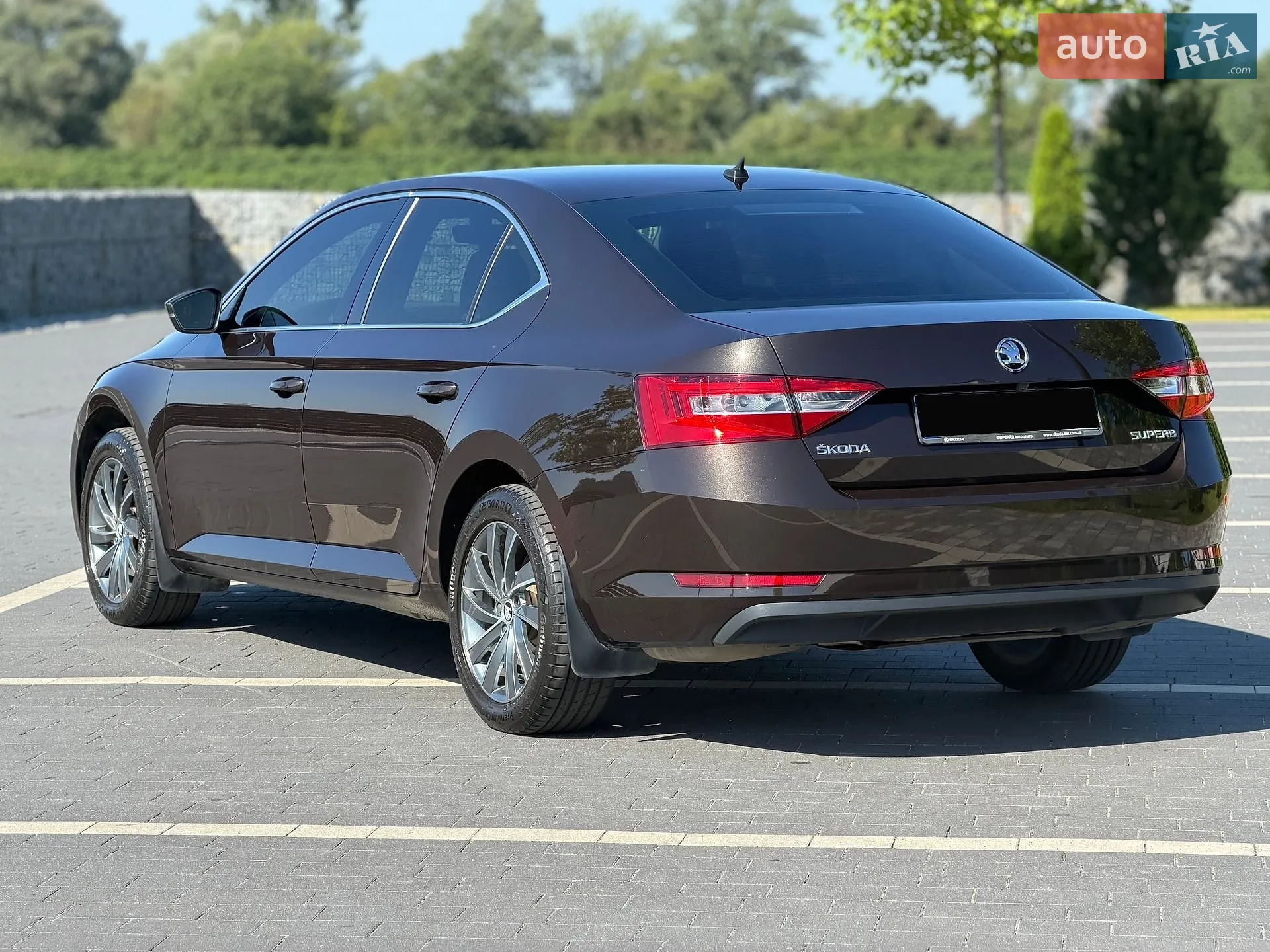 2017 Skoda Superb - мініатюра 15