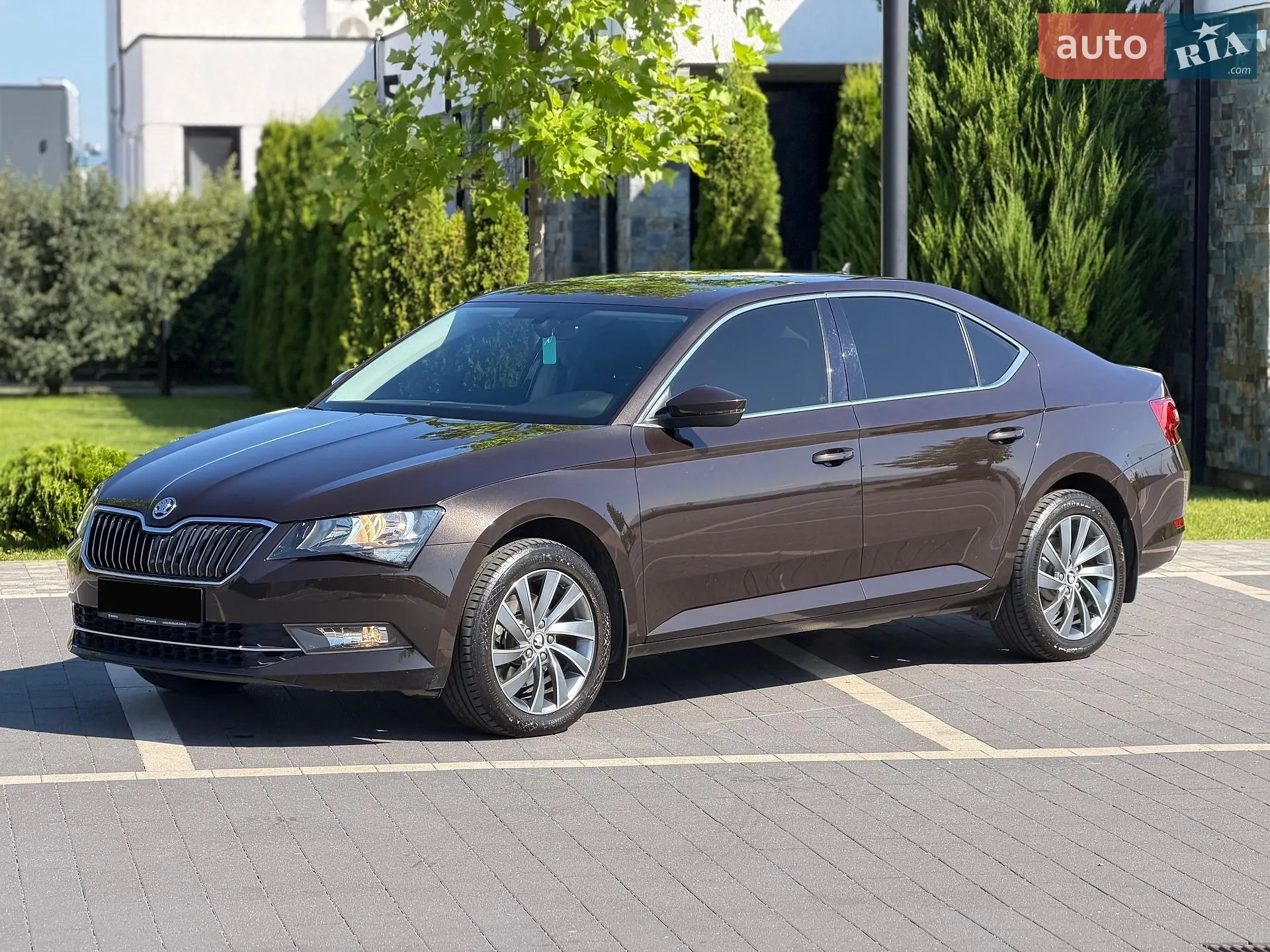 2017 Skoda Superb - мініатюра 18