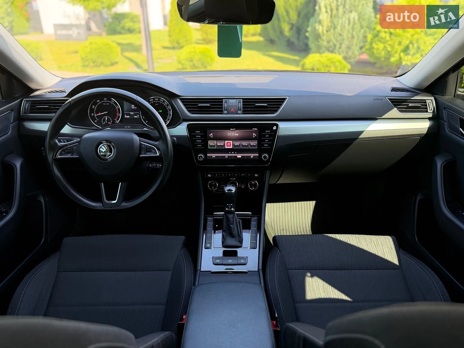 2017 Skoda Superb - мініатюра 26
