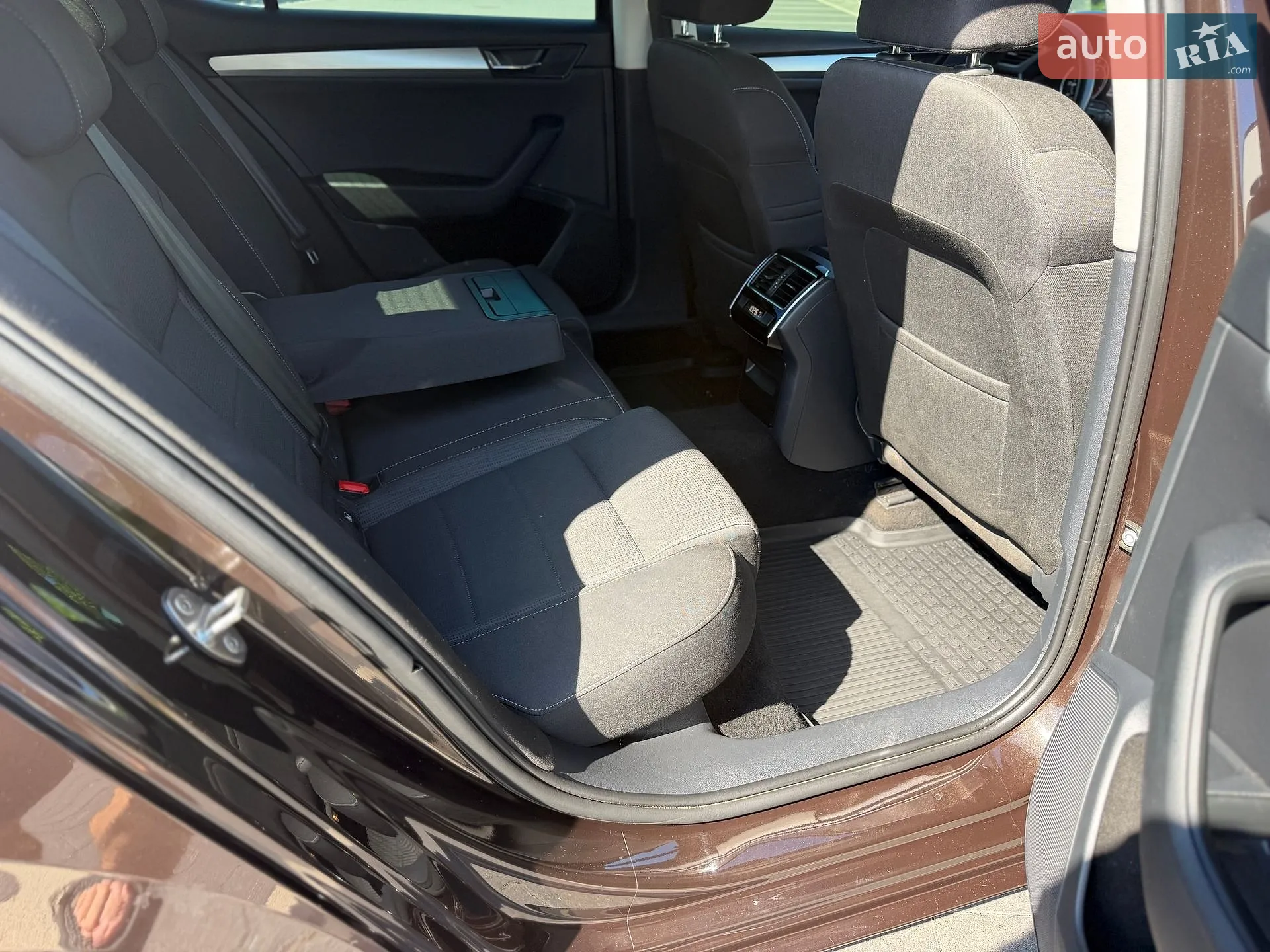 2017 Skoda Superb - мініатюра 29