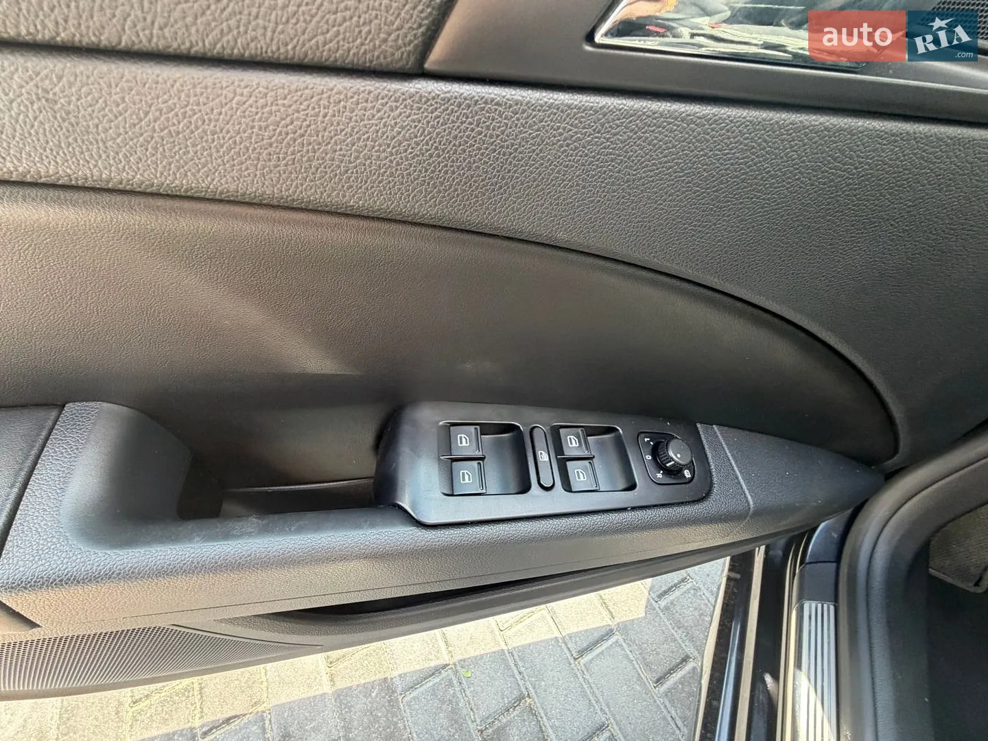 2011 Skoda Superb - мініатюра 23
