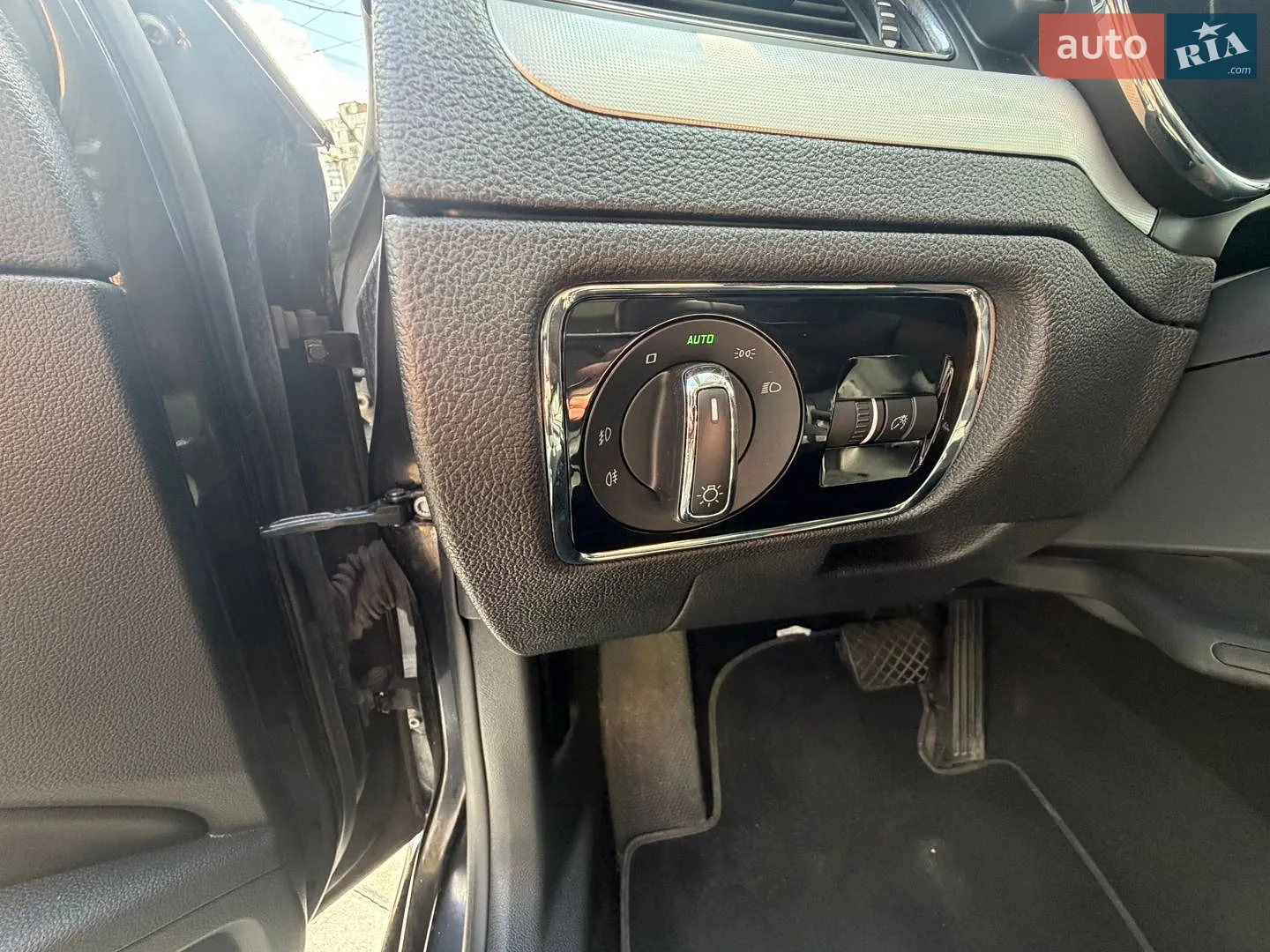 2011 Skoda Superb - мініатюра 24