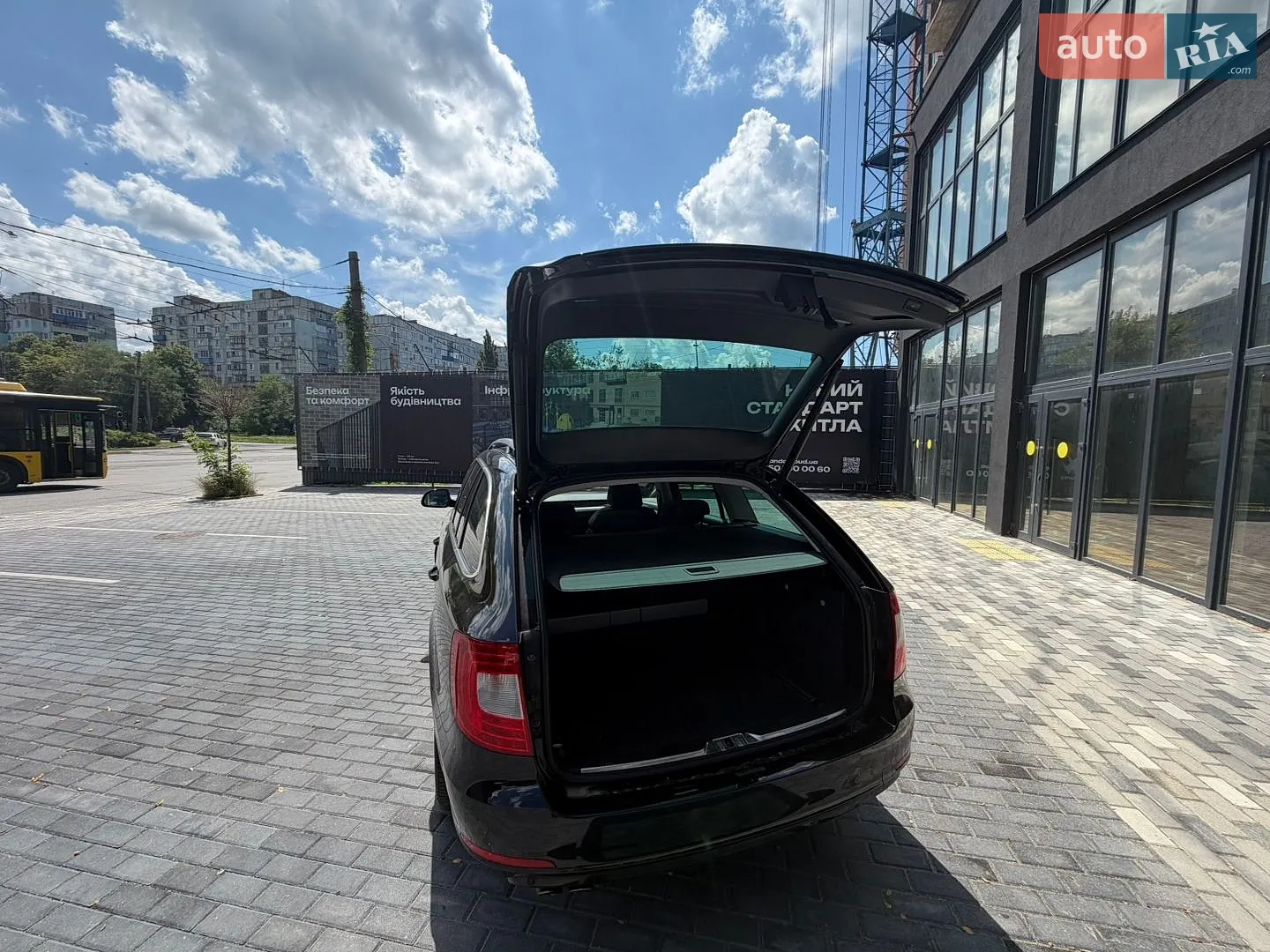2011 Skoda Superb - мініатюра 47