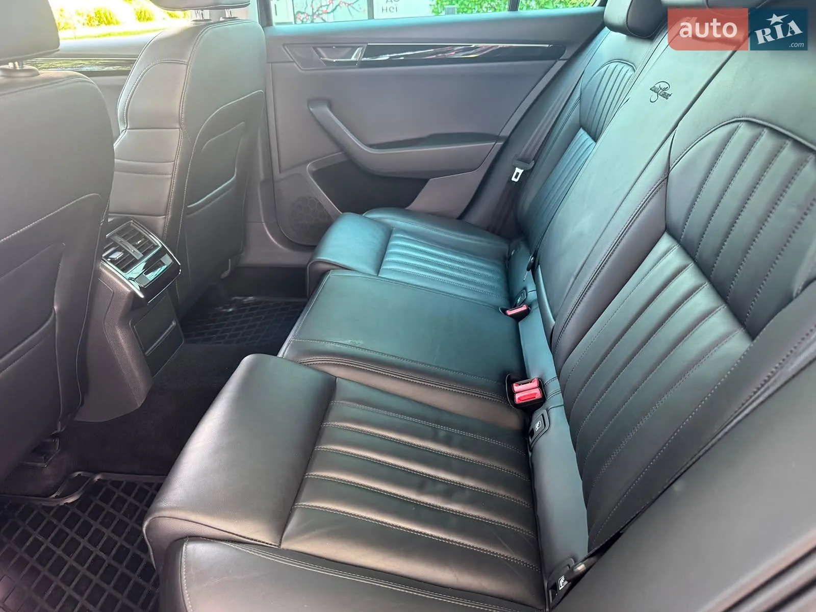 2019 Skoda Superb - мініатюра 29