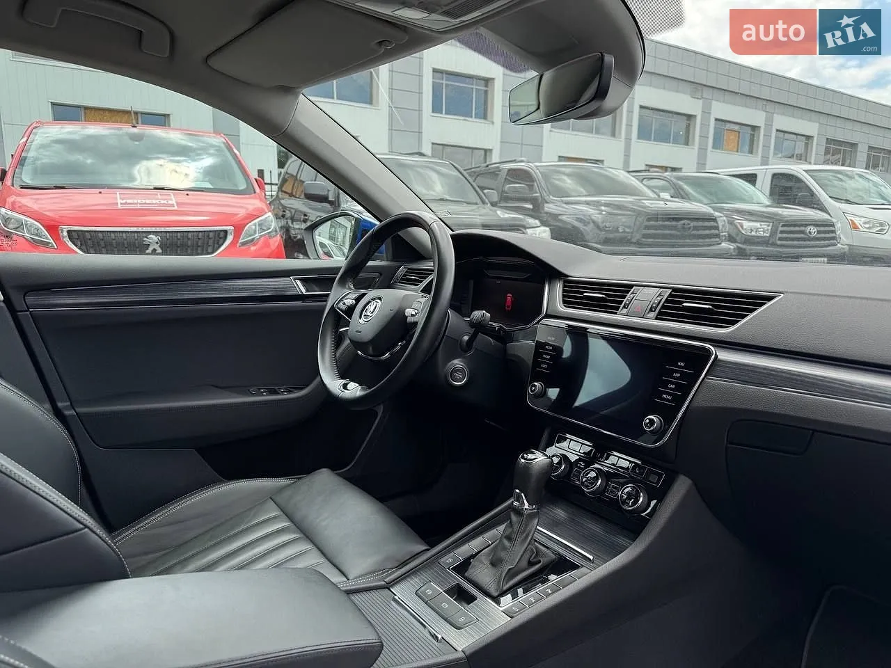 2022 Skoda Superb - мініатюра 42
