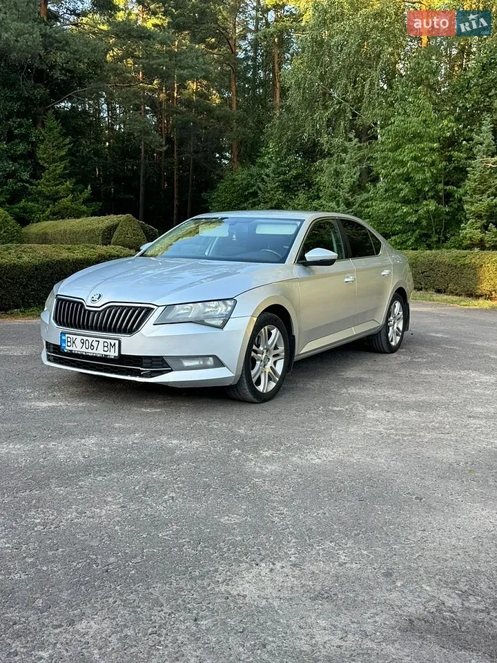 2017 Skoda Superb - мініатюра 67