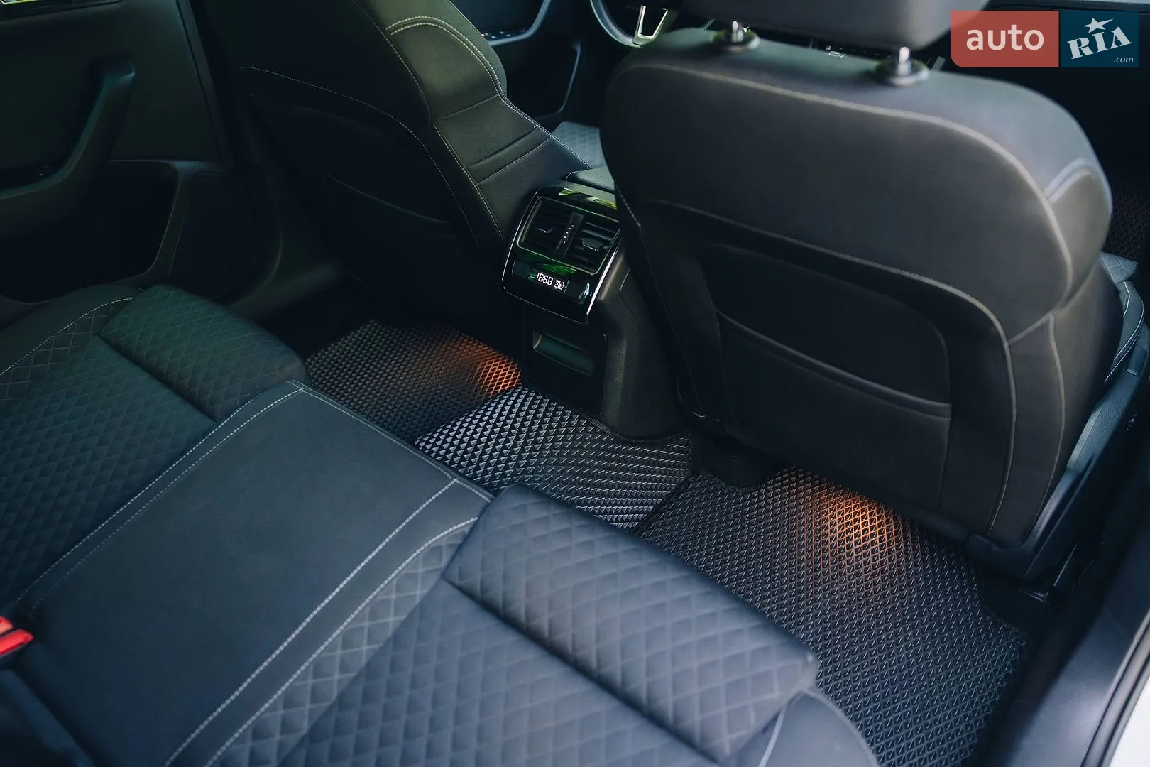 2016 Skoda Superb - мініатюра 43