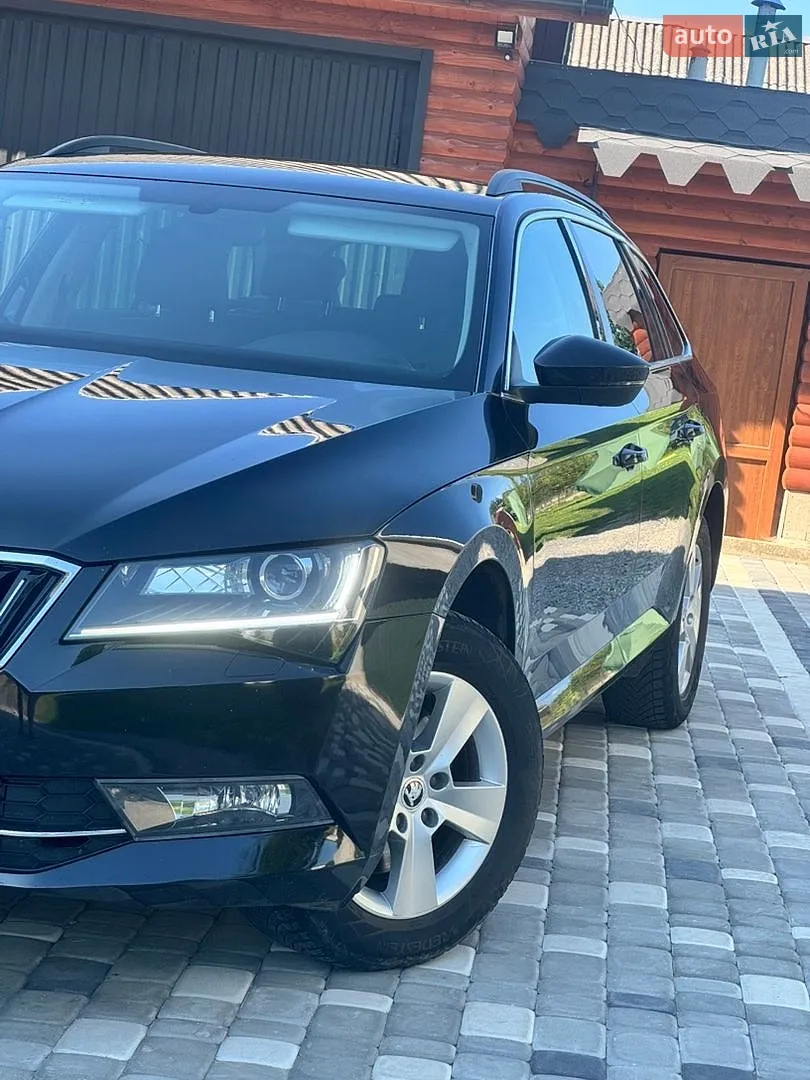 2016 Skoda Superb - мініатюра 4