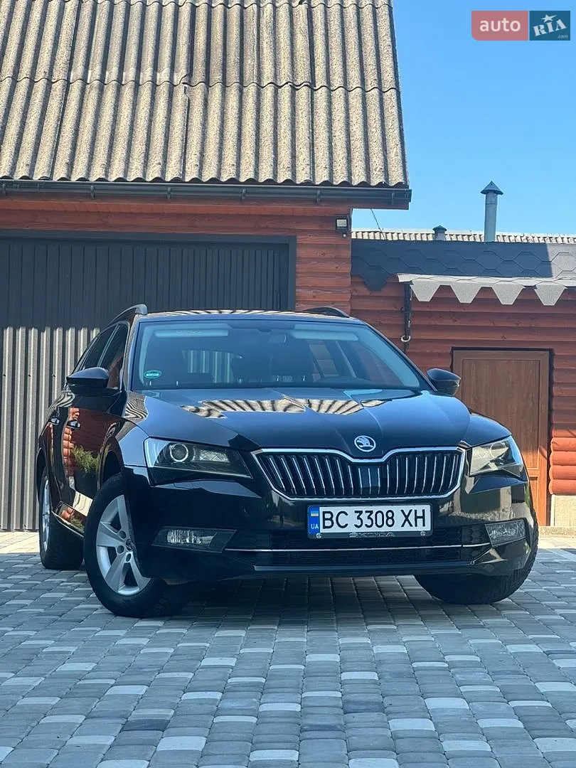 2016 Skoda Superb - мініатюра 10