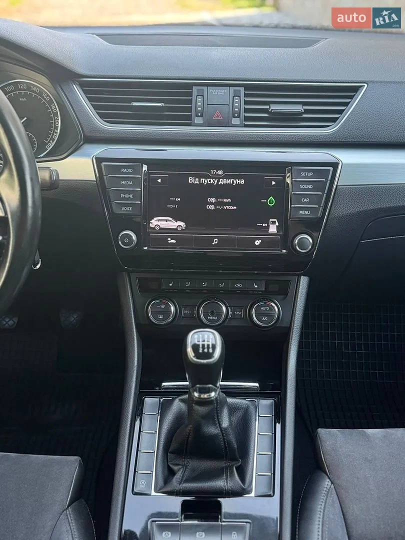 2016 Skoda Superb - мініатюра 28