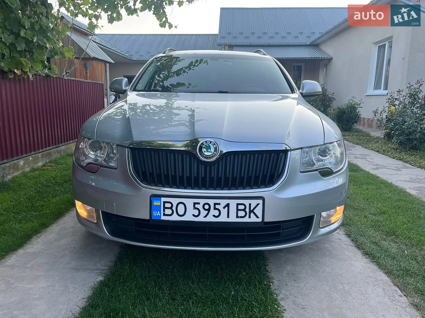 2010 Skoda Superb - фото 1