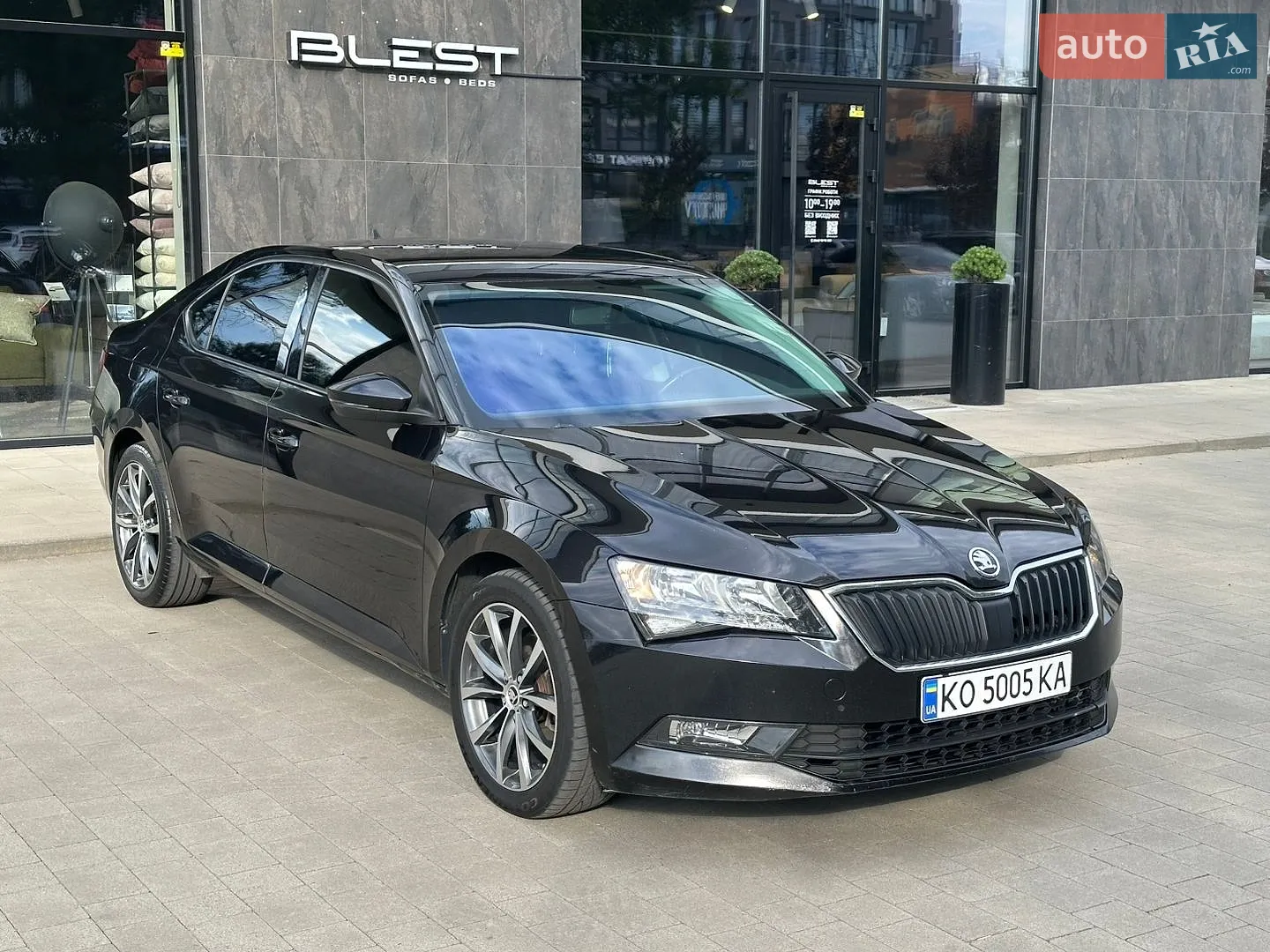 2015 Skoda Superb - мініатюра 5