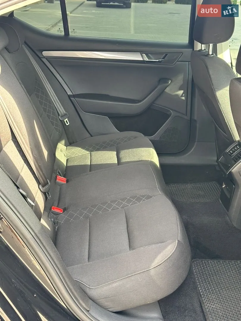 2015 Skoda Superb - мініатюра 14