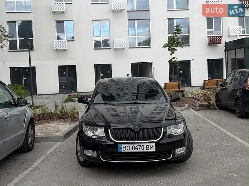 Skoda Superb 2012