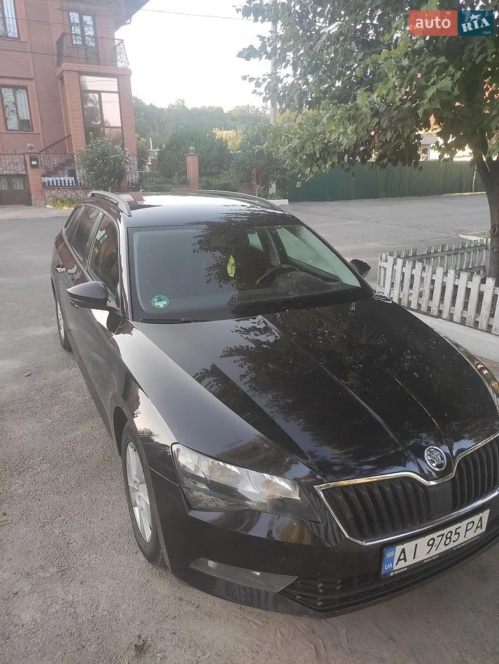 2016 Skoda Superb - мініатюра 47
