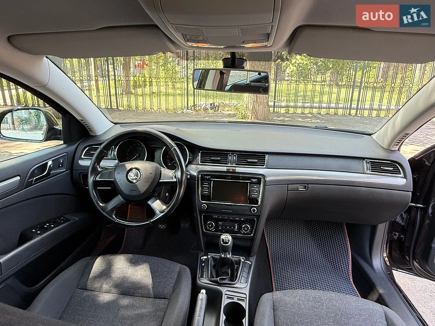 2013 Skoda Superb - мініатюра 12