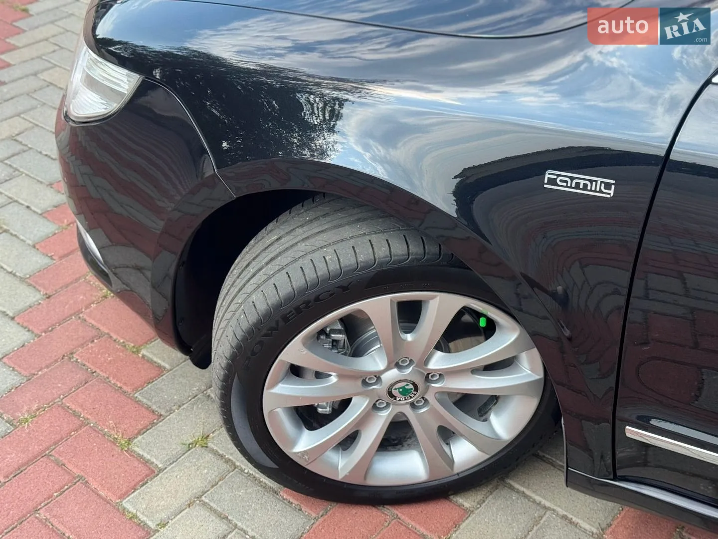 2012 Skoda Superb - мініатюра 5