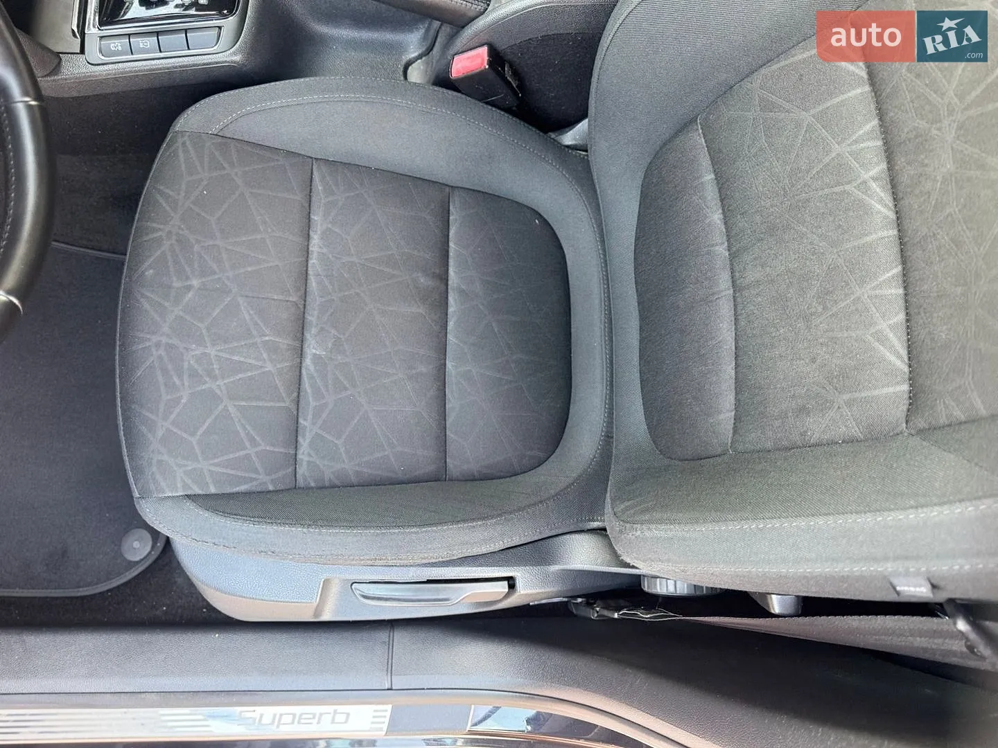 2012 Skoda Superb - мініатюра 40