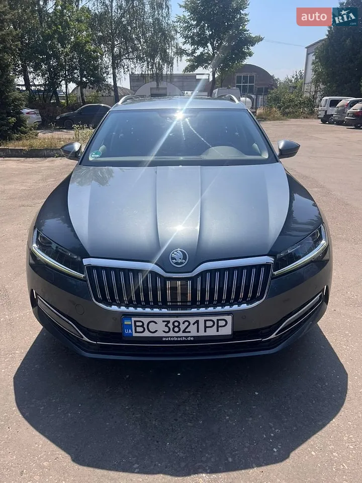 2019 Skoda Superb - мініатюра 28