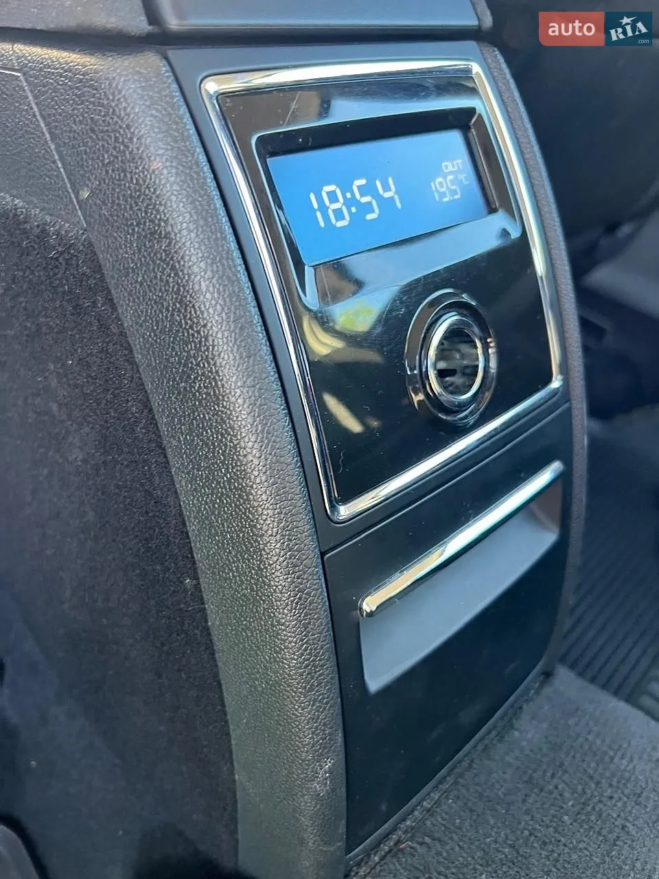 2013 Skoda Superb - мініатюра 9