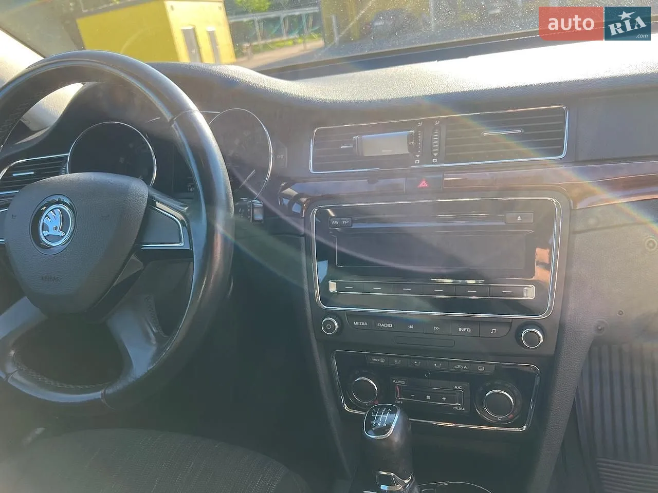 2013 Skoda Superb - мініатюра 17