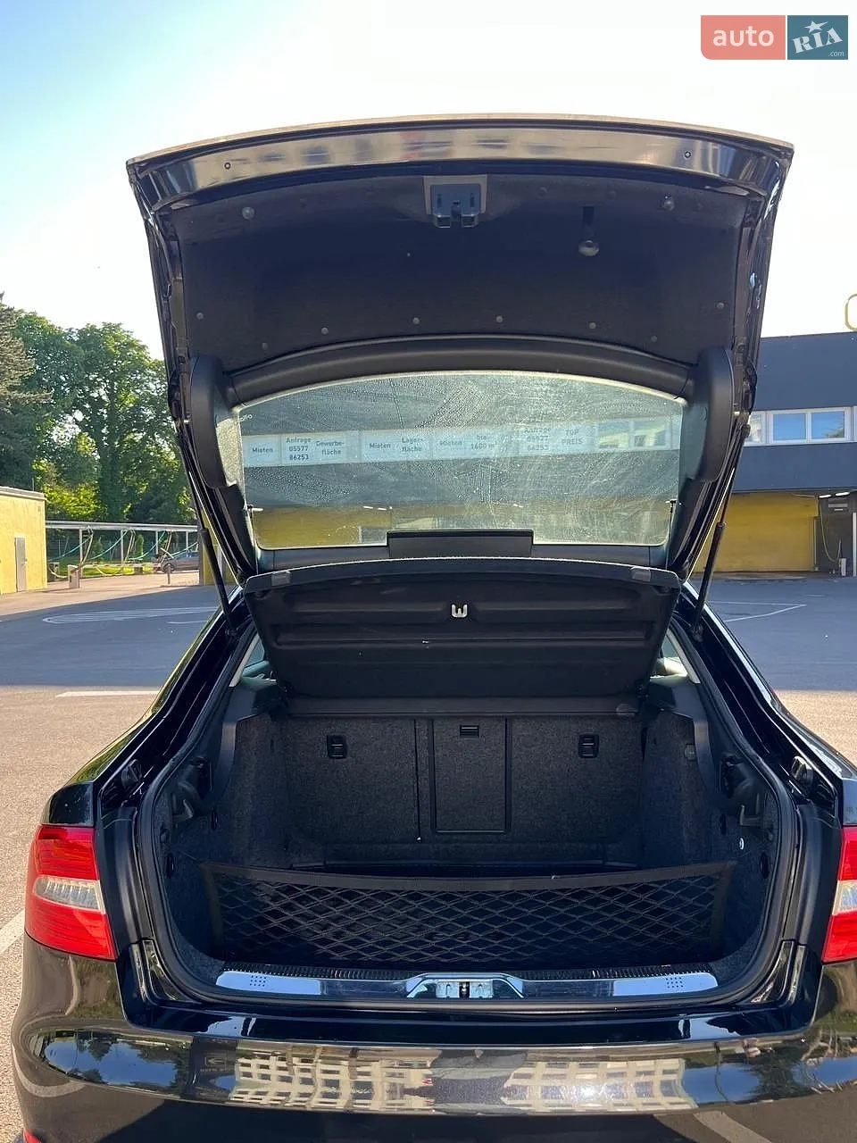 2013 Skoda Superb - мініатюра 15