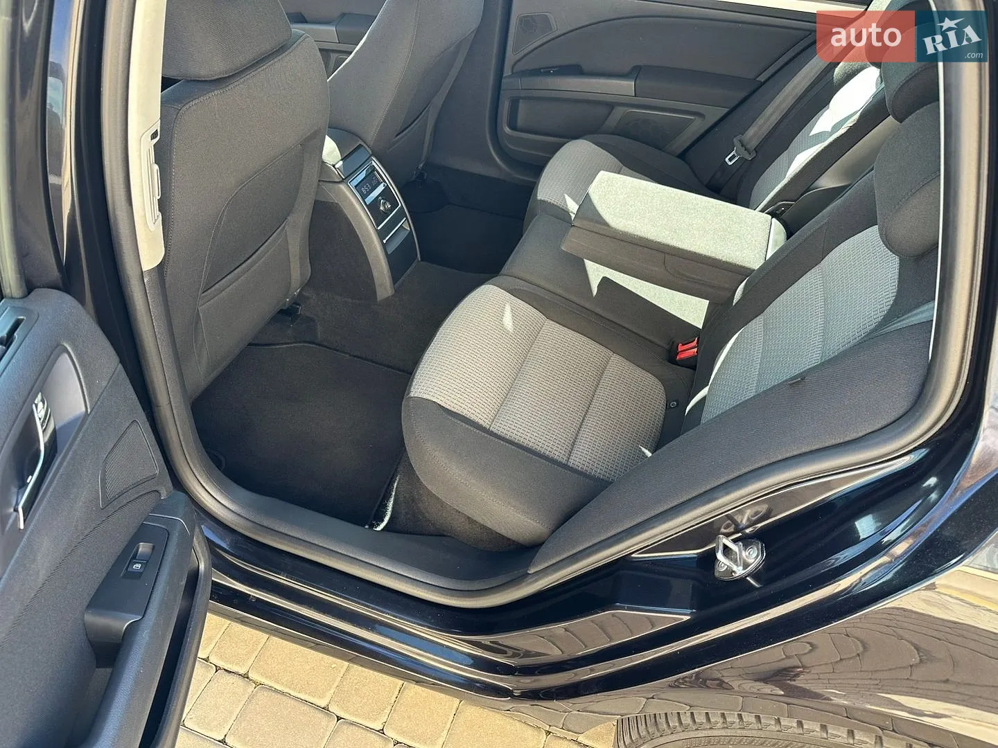 2011 Skoda Superb - мініатюра 21